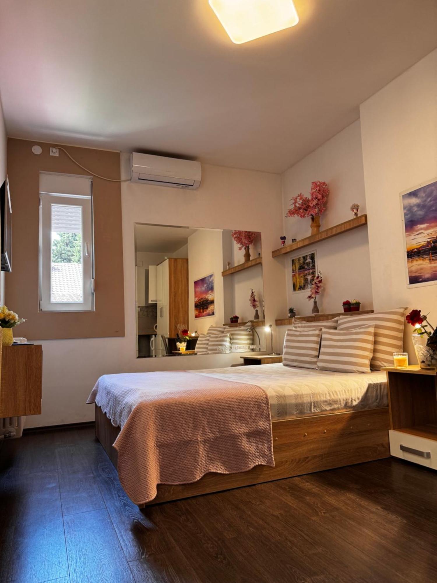 Post Apartmani A-1 โนวีซาด ภายนอก รูปภาพ